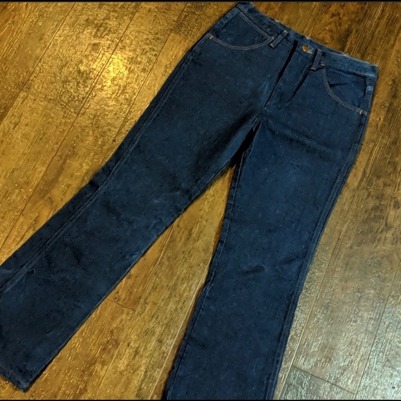 Wrangler men's 33x32 cowboy cut jeans - Picture 2 of 5